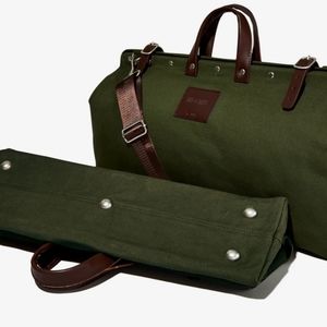 Canvas "Weekender" bag.